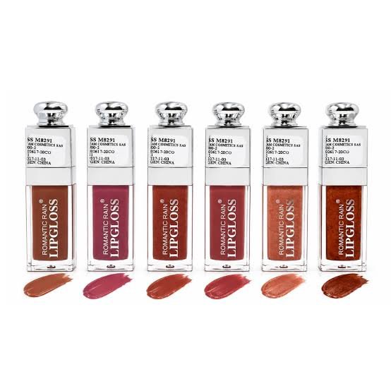 Gloss Victoria Spirit con color🤎.